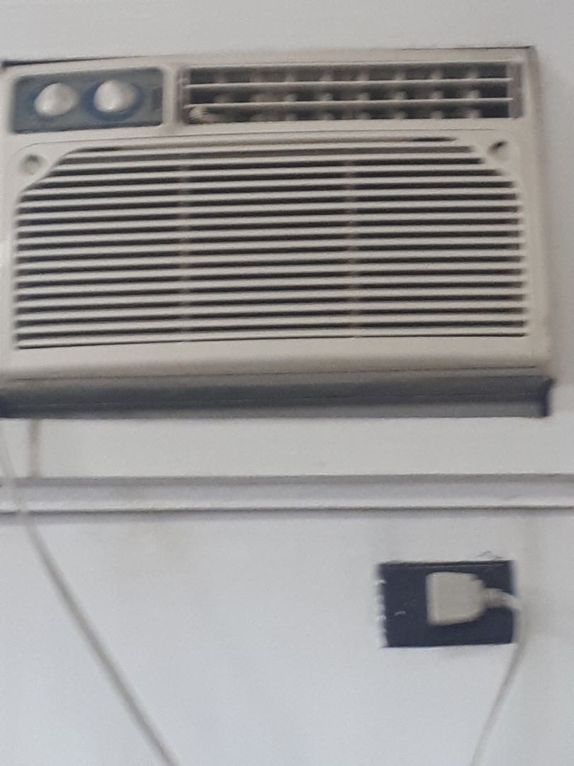 Aircon .6 horsepower Gree, TV & Home Appliances, Air Conditioning and