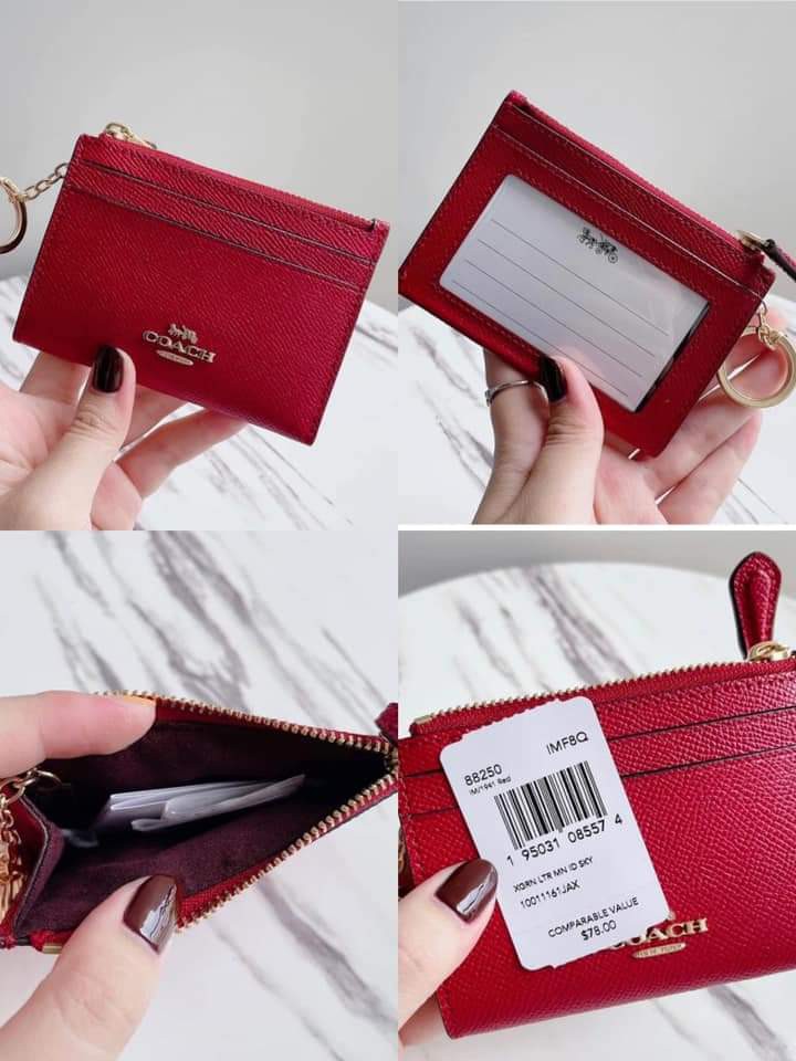 Coach Cardholder in Plain Red, Women's Fashion, Bags & Wallets, Wallets