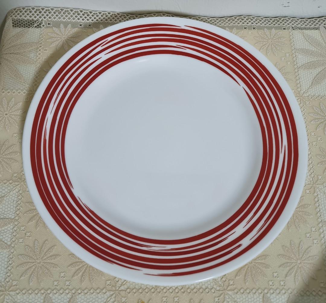 CORELLE LUNCHEON PLATES, Furniture & Home Living, Kitchenware