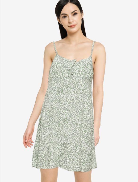 Cotton on green dress shop