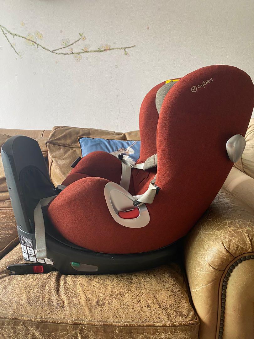 Cybex Sirona S i Size baby Car Seat rear facing with summer cover