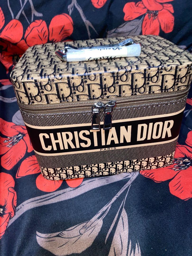 dior makeup case, Women's Fashion, Bags & Wallets, Purses & Pouches on Carousell