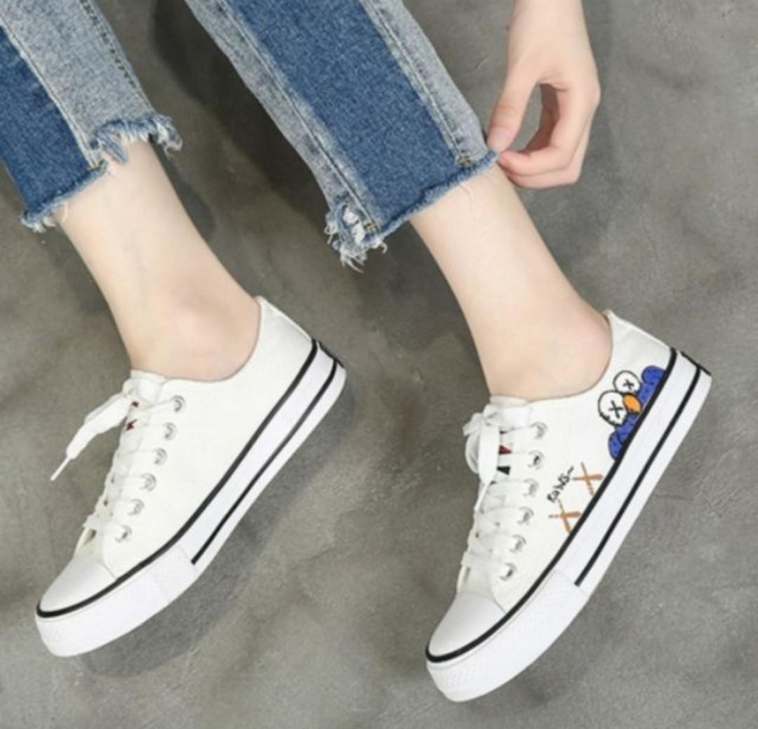 Elmo sneakers sales
