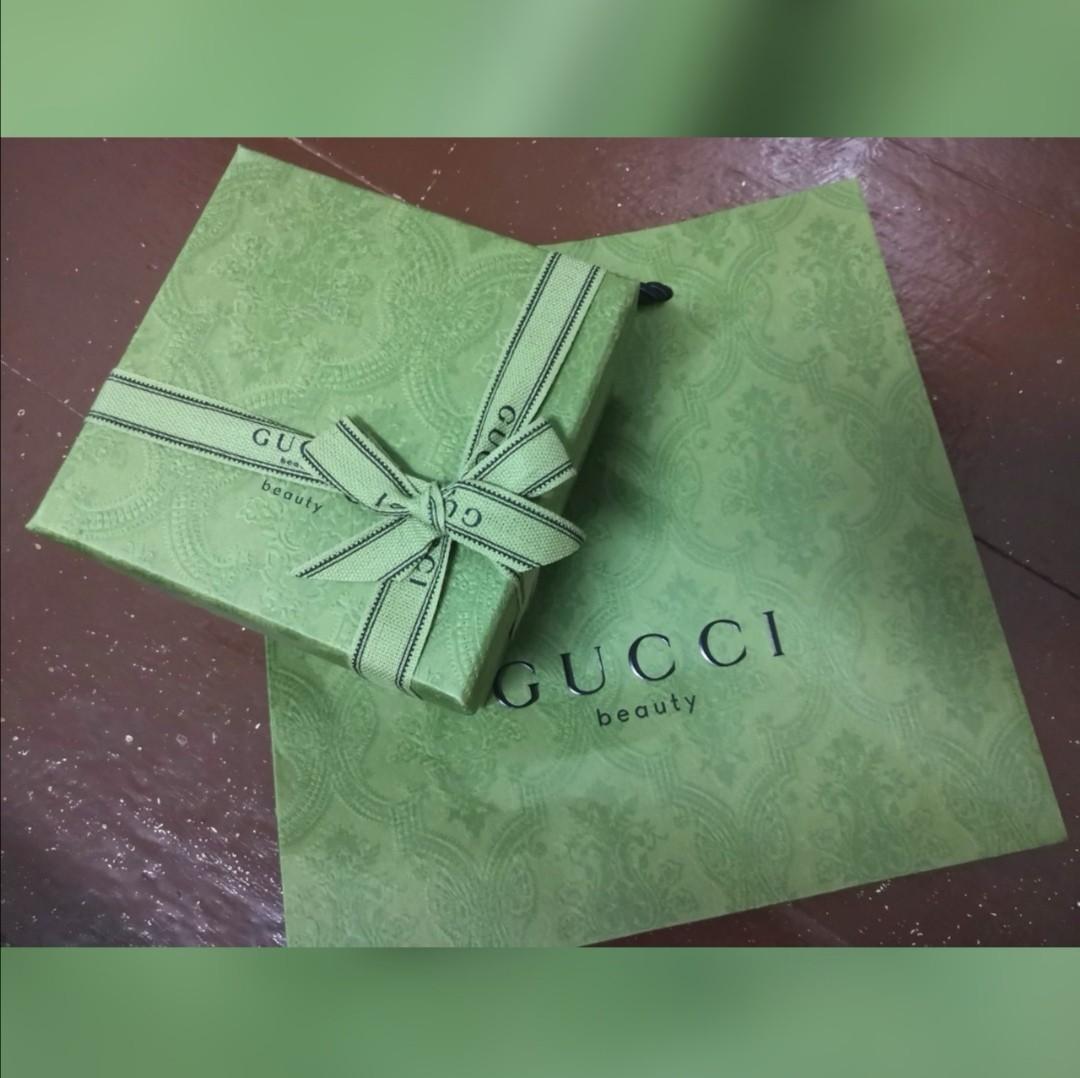 FREE SHIPPING Authentic Gucci Sampling Lipstick Perfume Gift Set, Beauty &  Personal Care, Face, Makeup on Carousell