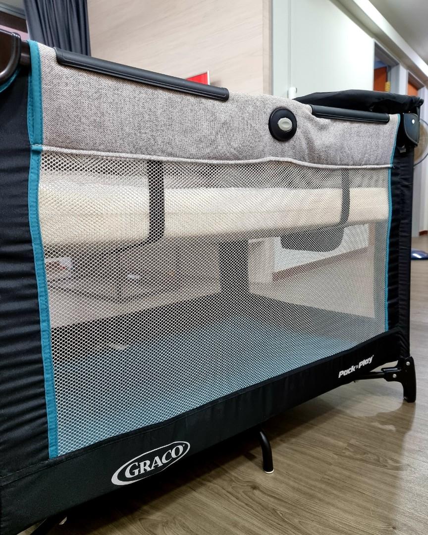 Graco simple solutions playard hot sale