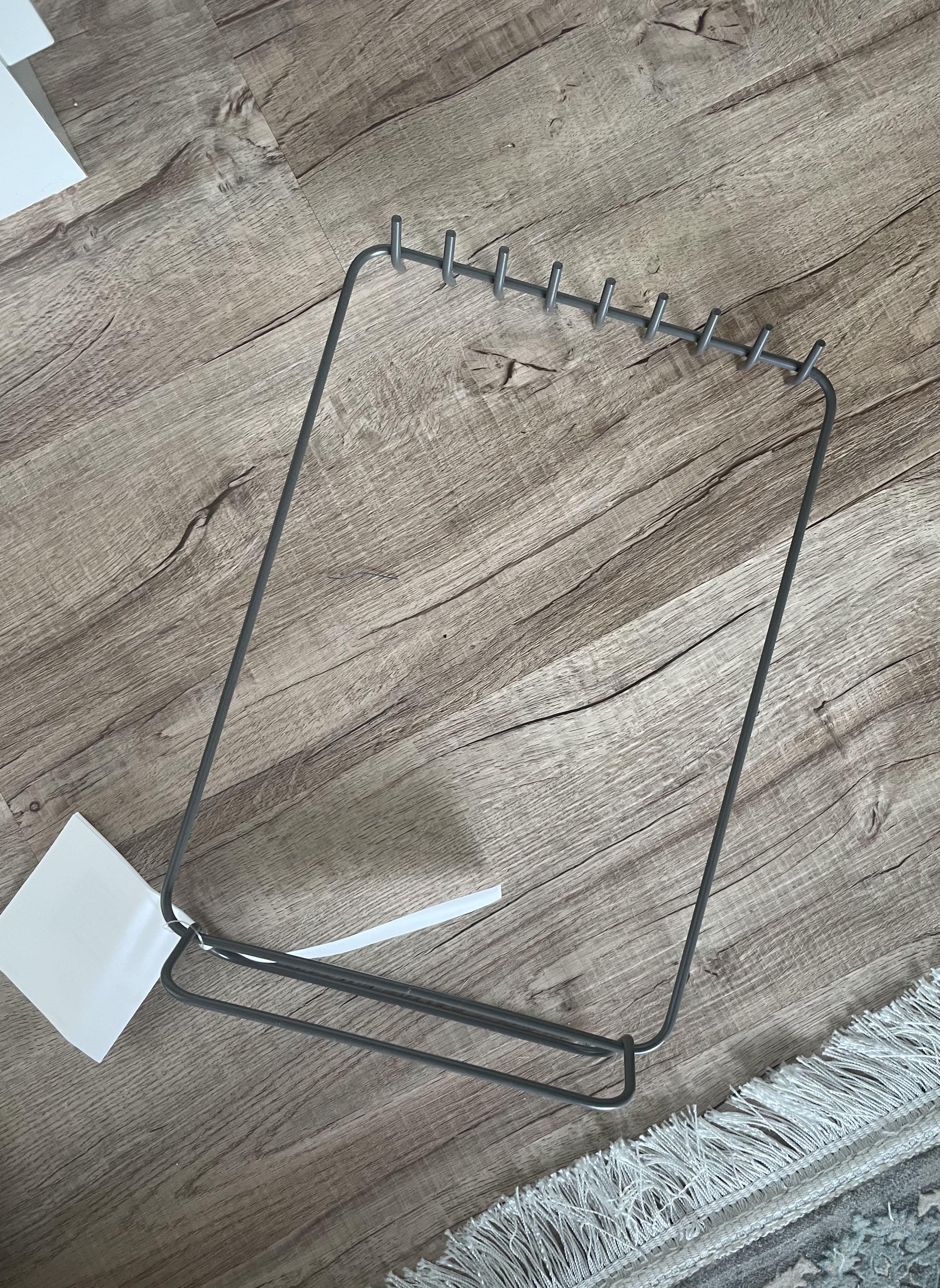 Ikea Jewellery Stand, Women's Fashion, Jewelry & Organisers, Necklaces