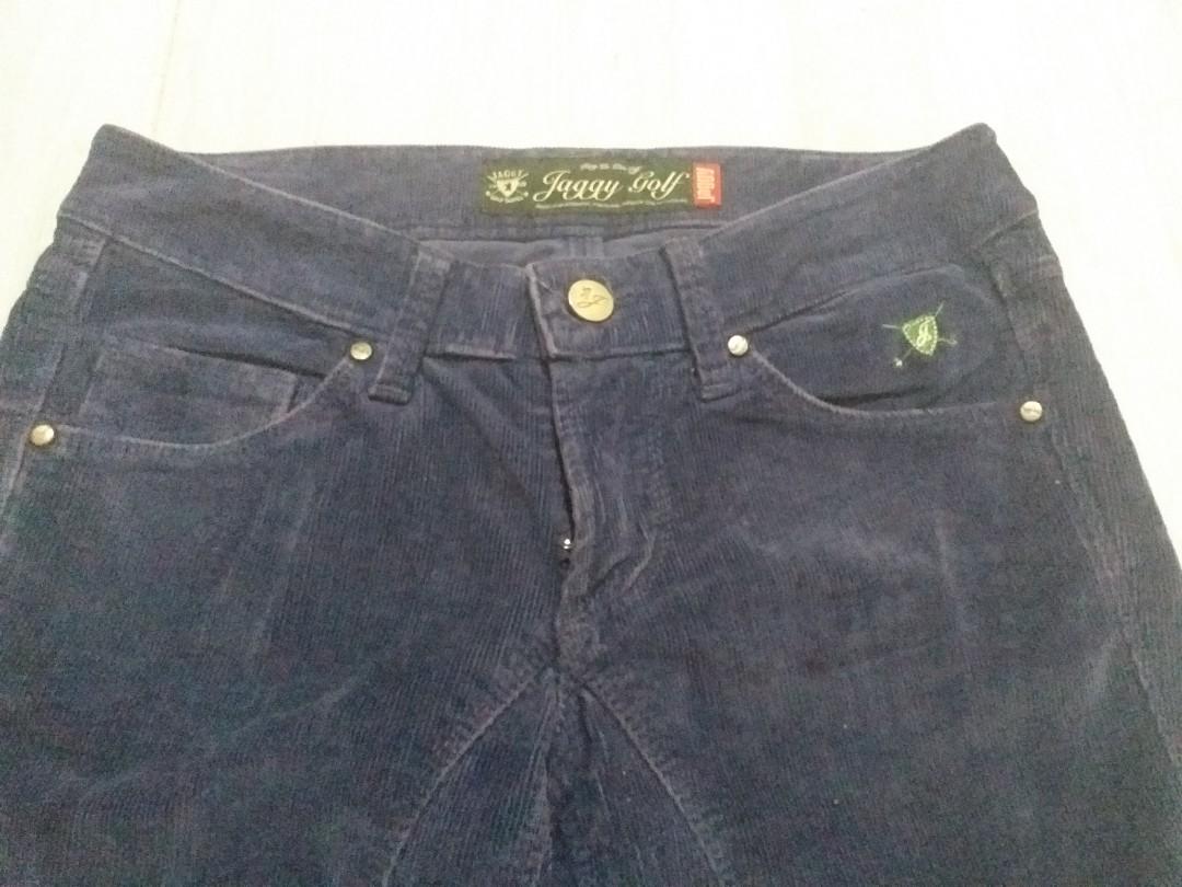 Jeans codoray jaggy golf, Fesyen Wanita, Pakaian Wanita, Bawahan di  Carousell