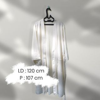 (Kategori: ) berada di . Dikirim oleh shellaputty (ID iklan 1125278337, Gambar 1). Deskripsi: .