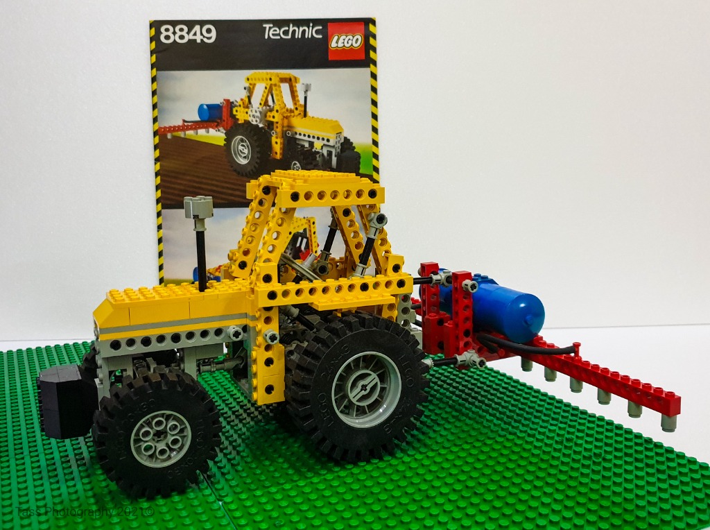 Lego vintage new arrivals tractor