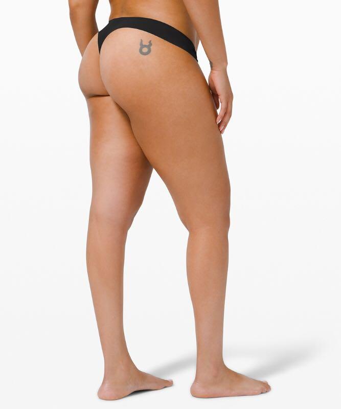 Lululemon Smooth Seamless Thong, Women's Fashion, New Undergarments &  Loungewear on Carousell