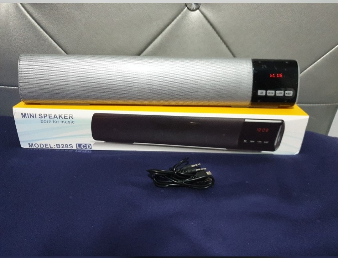 Mini Speaker 2x 5W Bluetooth Wireless TF Card Aux Sound Bar B28S