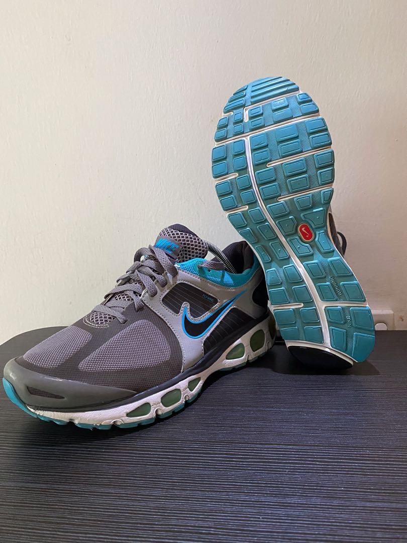 Nike air best sale tailwind flywire