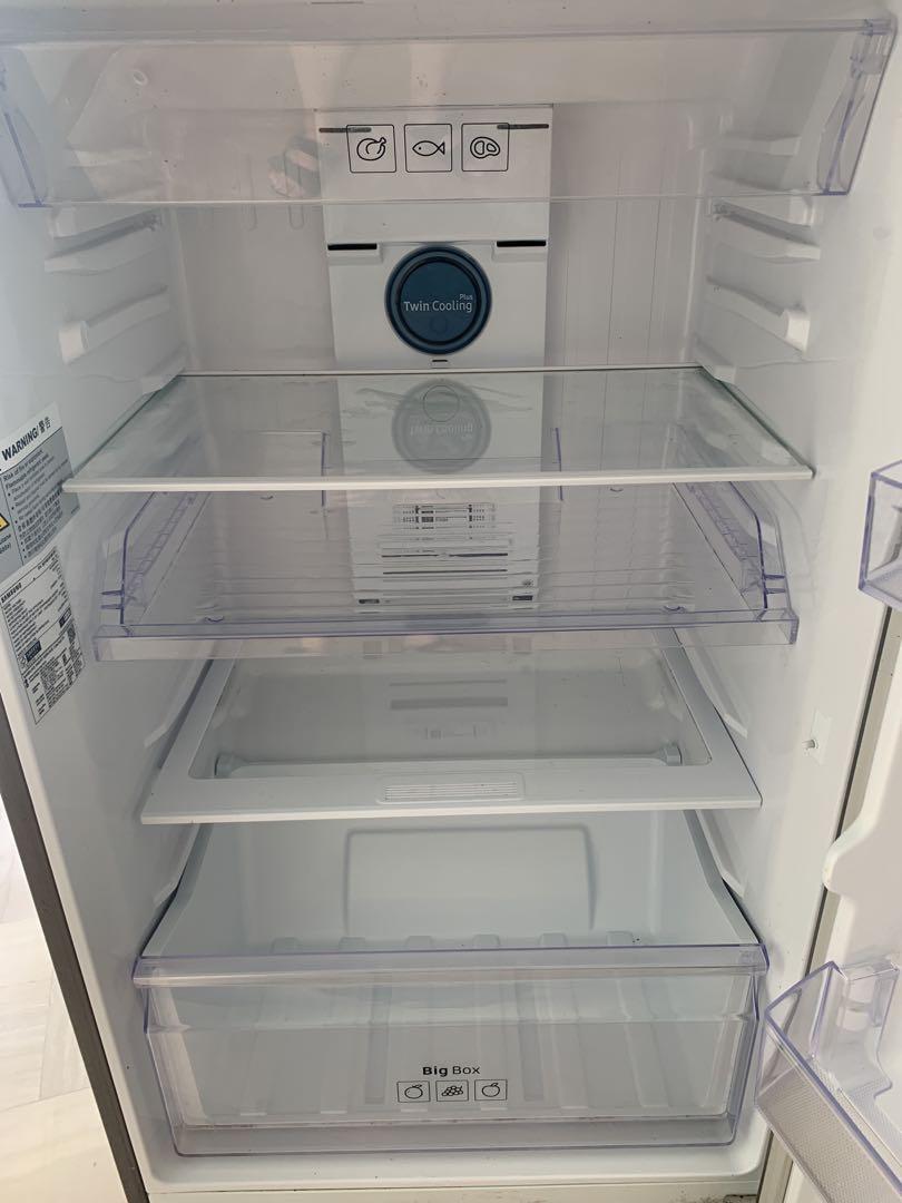 SAMSUNG TWIN COOLING RT35K553ASL 1 year old fridge, TV & Home
