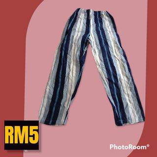 (Category: ) located in . Submitted by _galleryraisya (Listing ID 1125105552, Image 1). Description: .