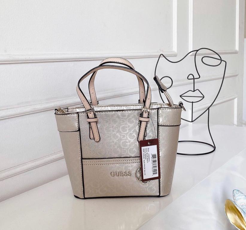 Slingbag mini delaney guess 2021, Olshop Fashion, Olshop Wanita di