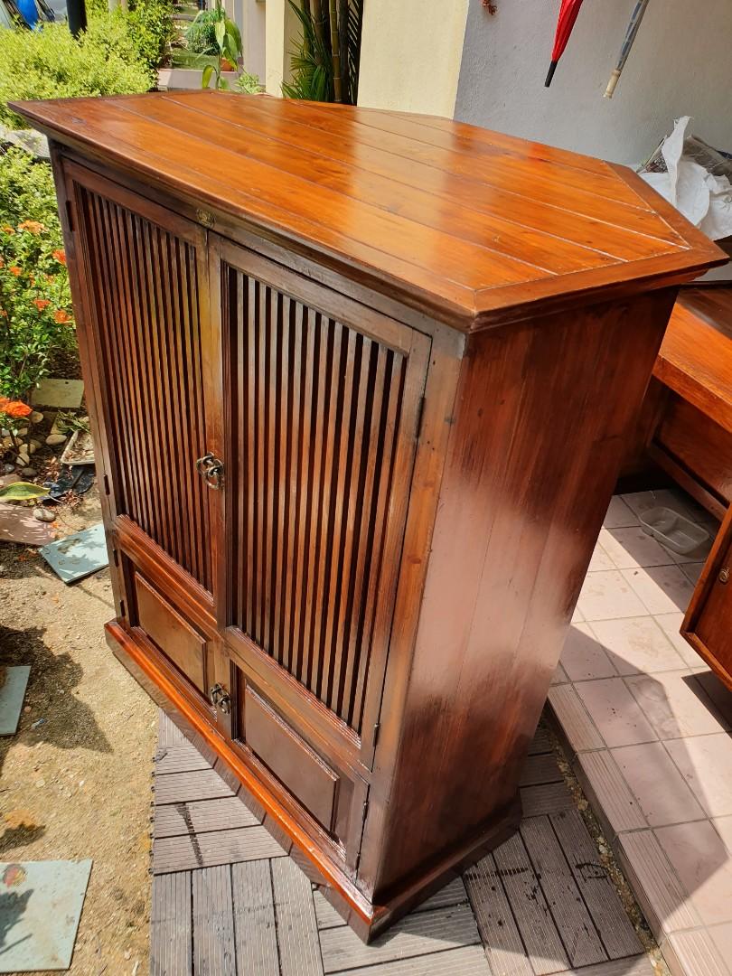 Solid Teak Wood Corner (Fella Design), Furniture & Home Living