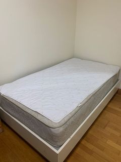 (Category: ) located in . Submitted by hkyy17 (Listing ID 1125239305, Image 1). Description: .