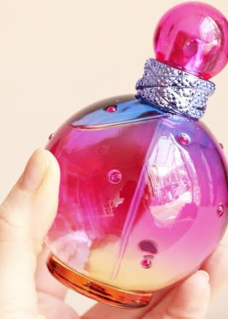 Tester Perfume Rainbow Fantasy by Britney, Beauty \u0026 Personal Care, Fragrance  \u0026 Deodorants on Carousell