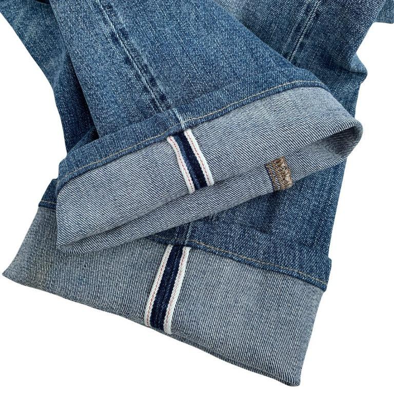 Uniqlo Selvedge Jeans Slim Fit Straight Indigo Blue Wash Jeans