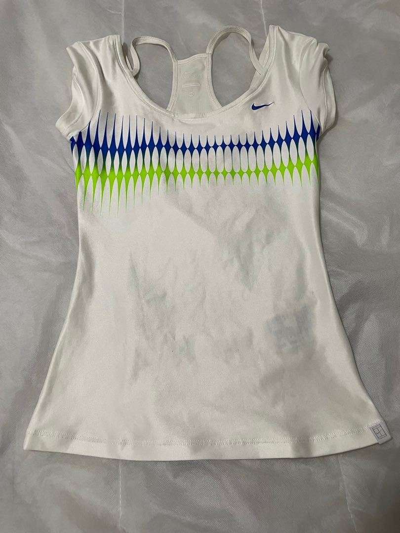 mens white nike top
