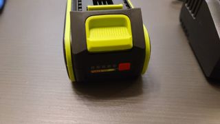 （分類：）位於 。 由 vmond 提交（商品編號 1125238583，圖片 1）。簡介： 。