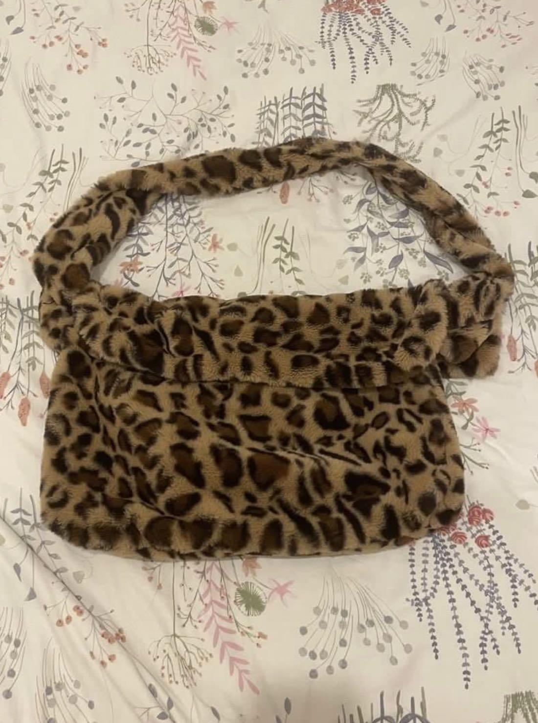 Fluffy cheetah print bag outlet