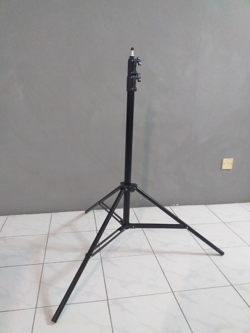 2.6M Tripod, Photography, Photography Accessories, Tripods & Monopods ...