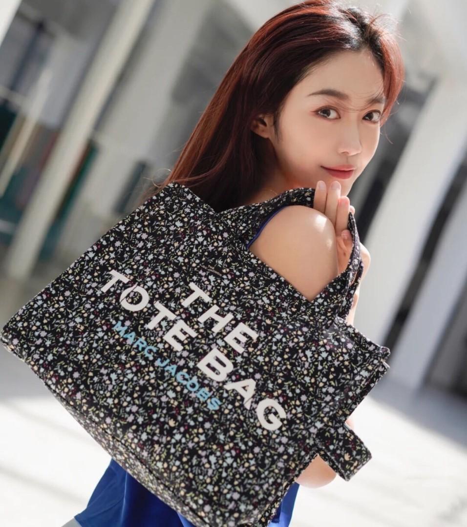 Marc jacobs tote bag floral clearance