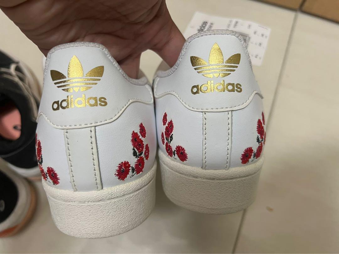 adidas gazelle silver green womens Adidas Women's Taekwondo 'Floral' Cream White / Gold Metallic / Gum Slip On  Sneakers