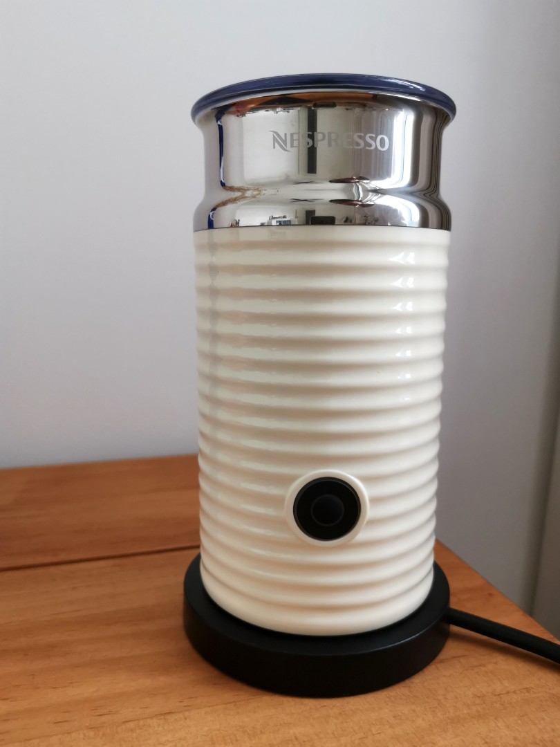Aeroccino 3 Milk Frother, TV & Home Appliances, Kitchen Appliances