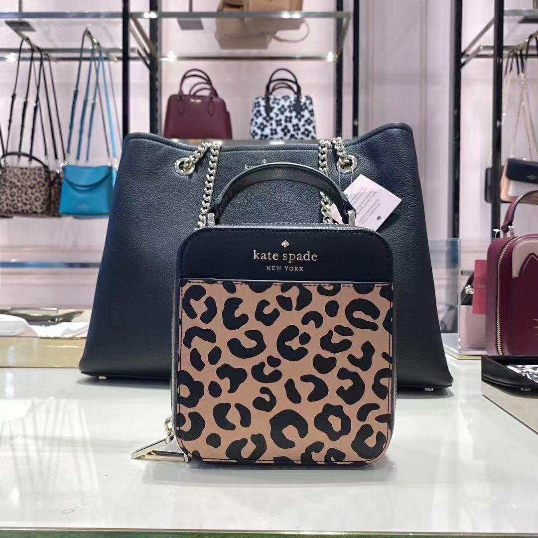 Kate spade box purse hotsell