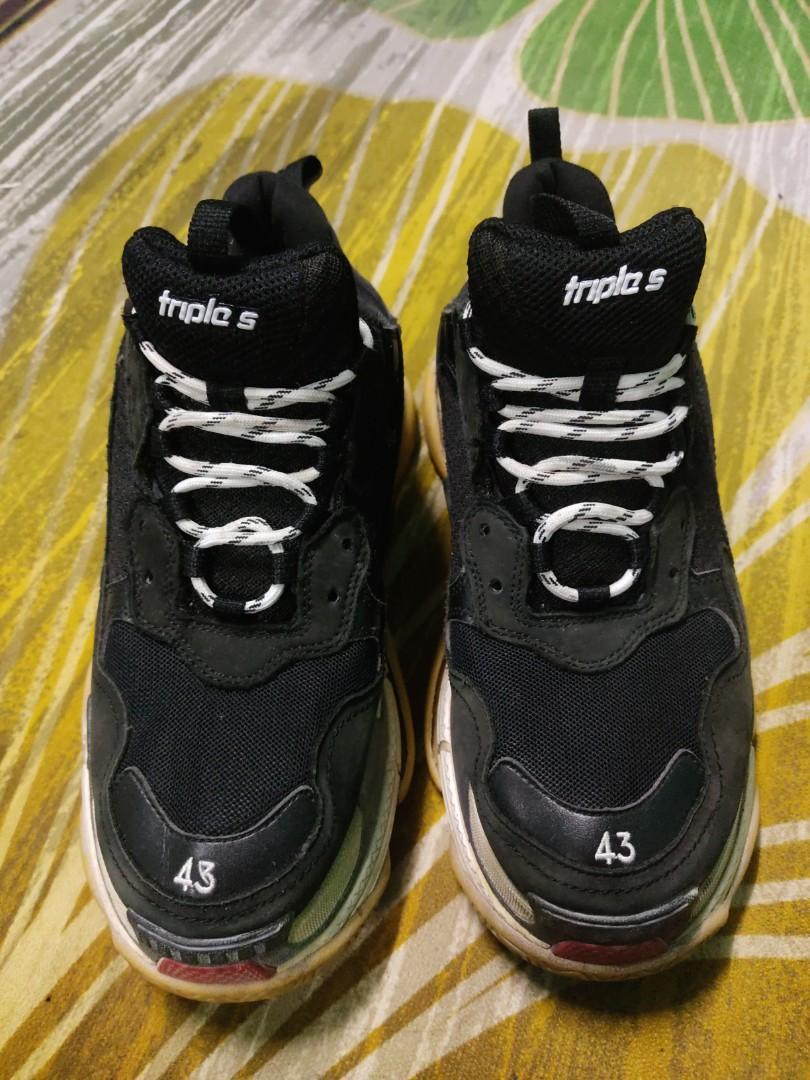 Balenciaga triple s store 43