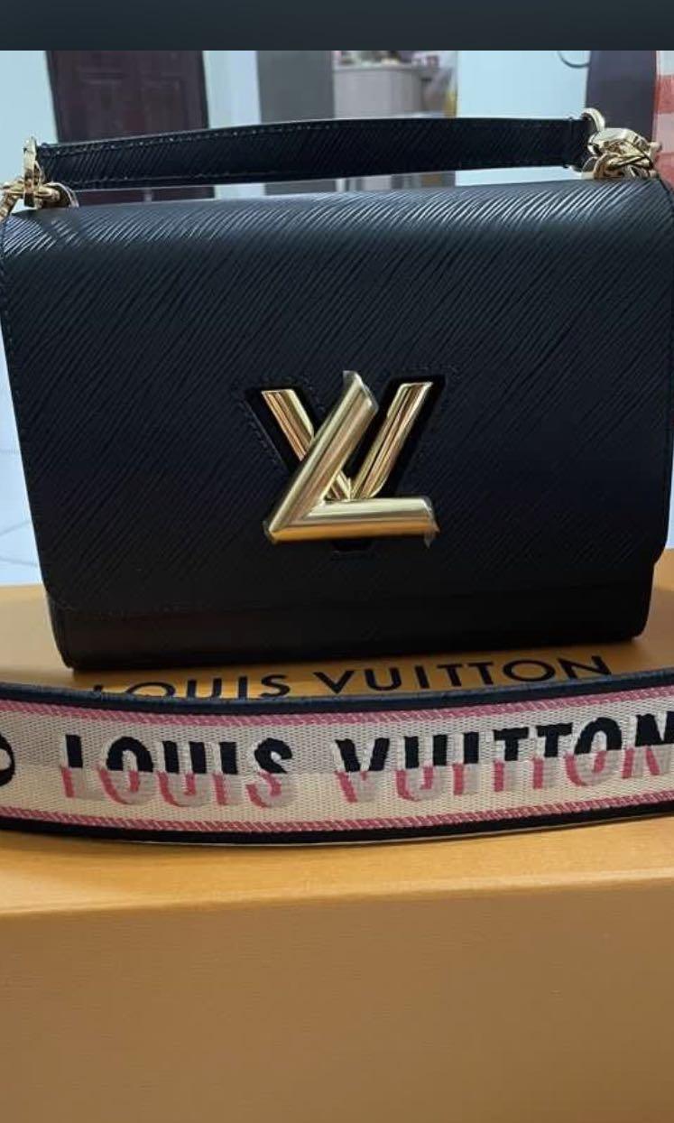 Twist leather crossbody bag Louis Vuitton Black in Leather - 31454565