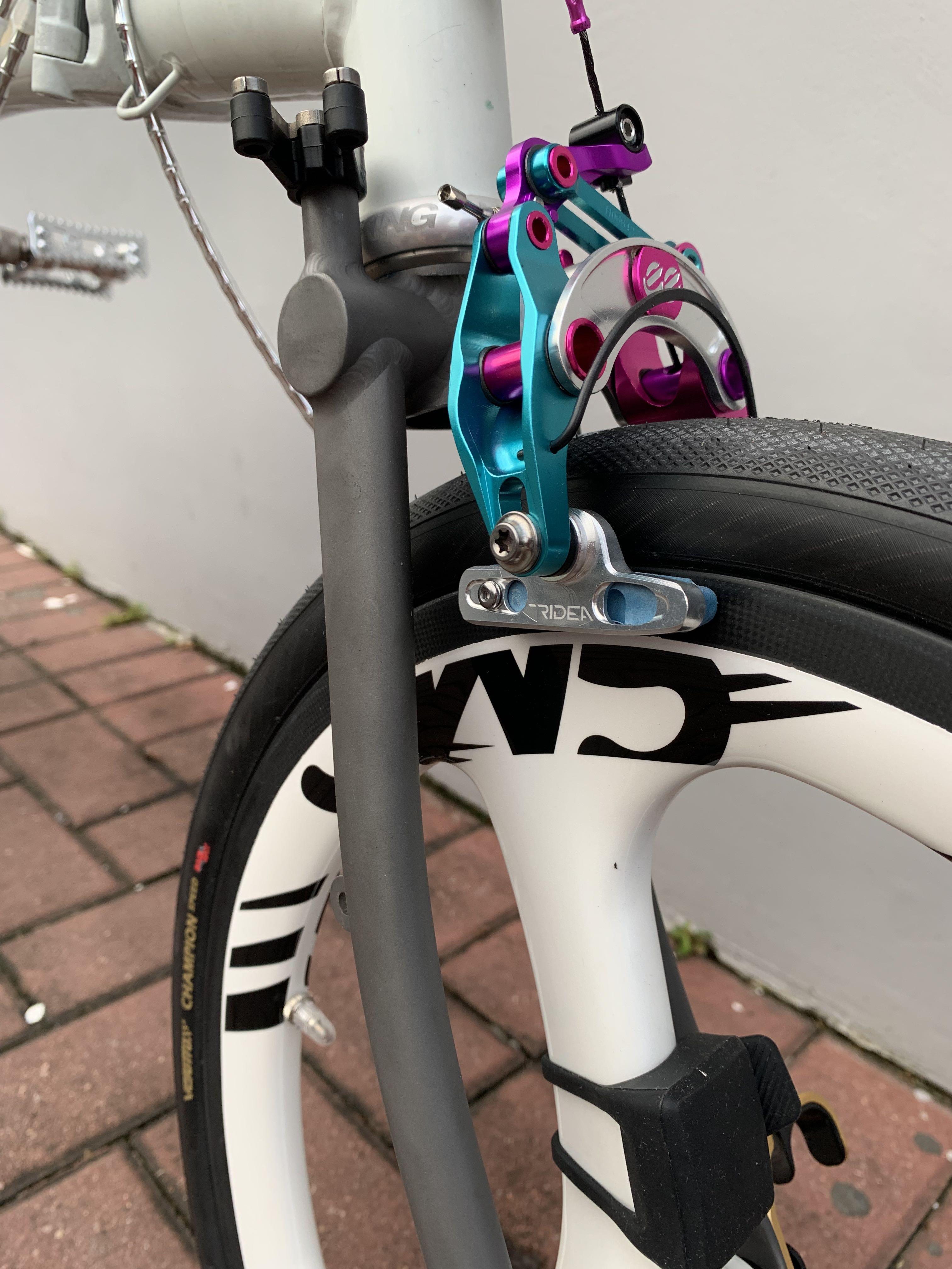 Brompton titanium Fork Triangle Stem (Category: Parts & Accessories) located in Singapore. Submitted by bromprr_type_r_31 (Listing ID 1124684841, Image 8). Description: Sandblast Matte black Glossy black As seen Solid built full titanium! Gr9/tc4 grade matte black finishing shown on my Brompton, Sand Blasted on this beautiful White Brompton Raw finishing will be cheaper Other colours available. See all my images. Feel free to drop by my place to 