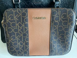 (Category: ) located in . Submitted by madambags (Listing ID 1125330543, Image 1). Description: .