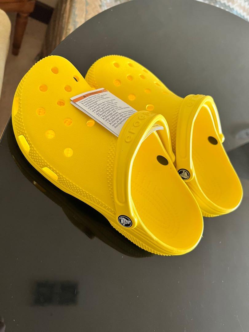 Lemon 2024 yellow crocs