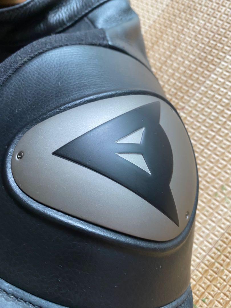 Dainese alien shop