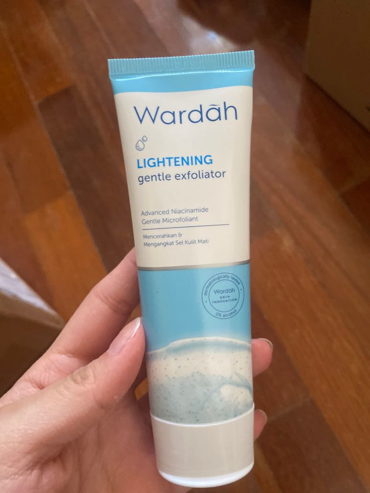 Wardah exfoliator
