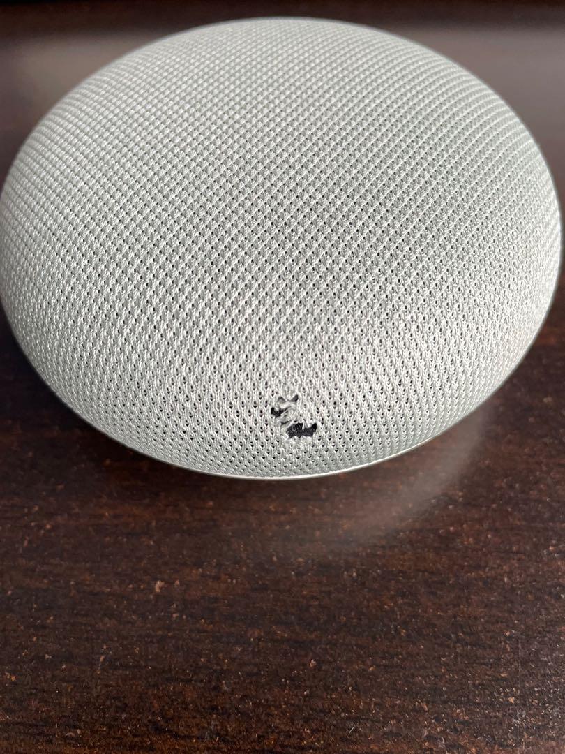 Google mini (Category: Other Gadgets) located in Singapore. Submitted by cck43 (Listing ID 1124723374, Image 2). Description: One visible hole..