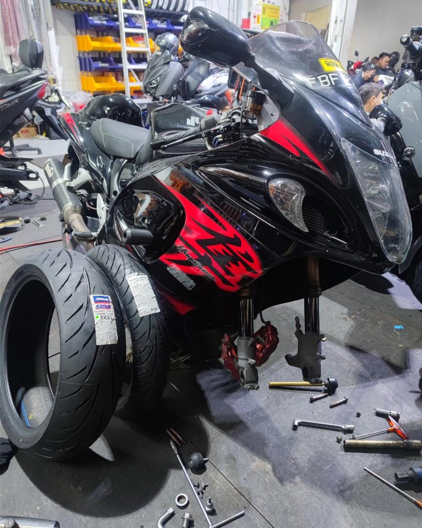 Suzuki hayabusa top tyre price
