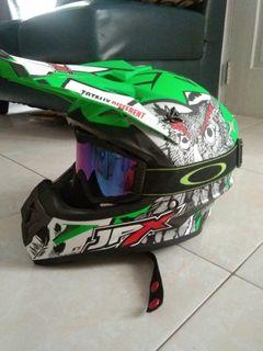 Helm JPX X13 99% mulus kaya baru