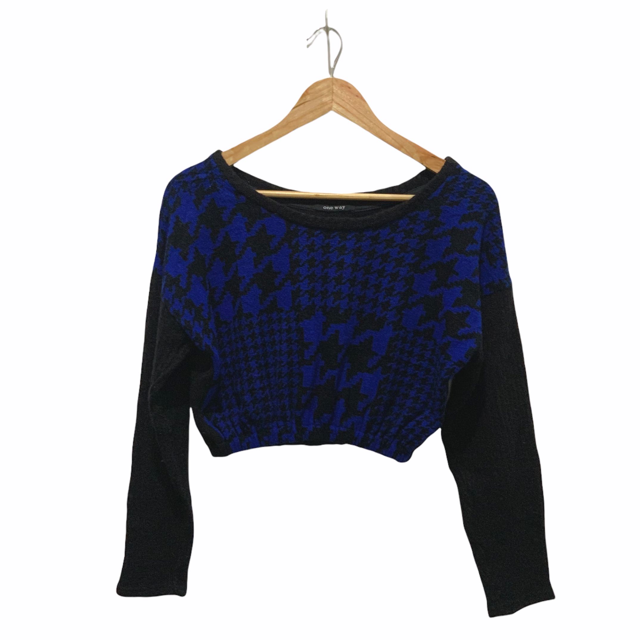 houndstooth cropped sweater, Women's Fashion, Tops, Longsleeves on ...