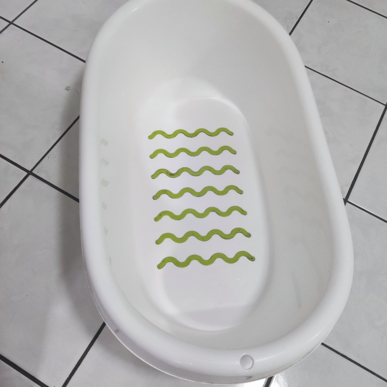 IKEA LÄTTSAM Bathtub, Babies & Kids, Bathing & Changing, Bathtub & Bath