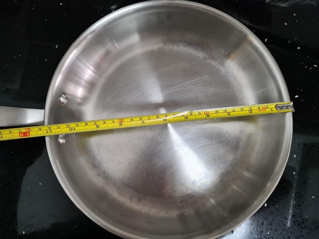 Ikea Sensuell stainless steel 28cm frying pan, Furniture & Home Living, Kitchenware & Tableware