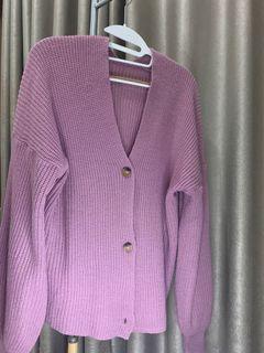 Knit outerwear