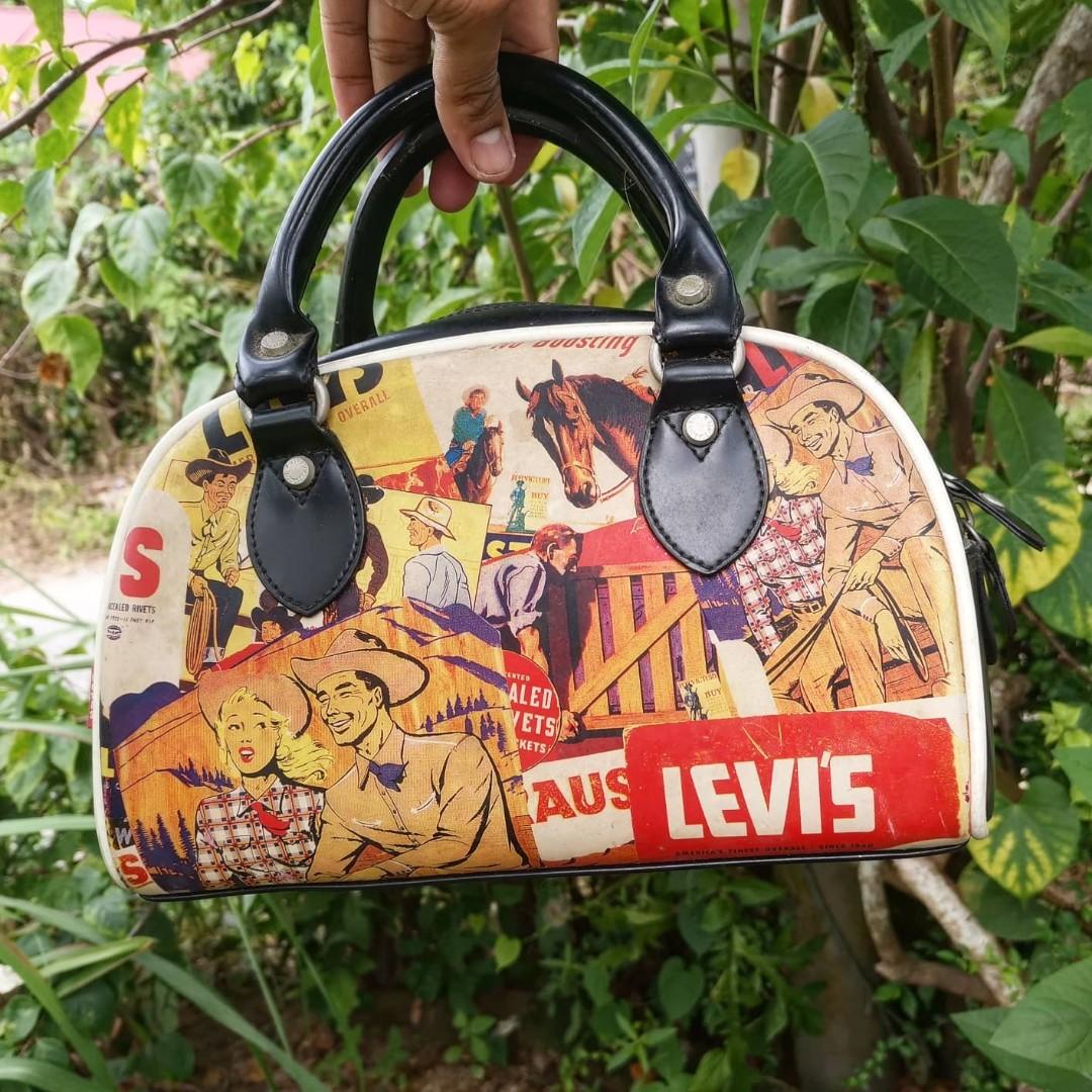 Levi's Bag, Luxury, Bags & Wallets on Carousell