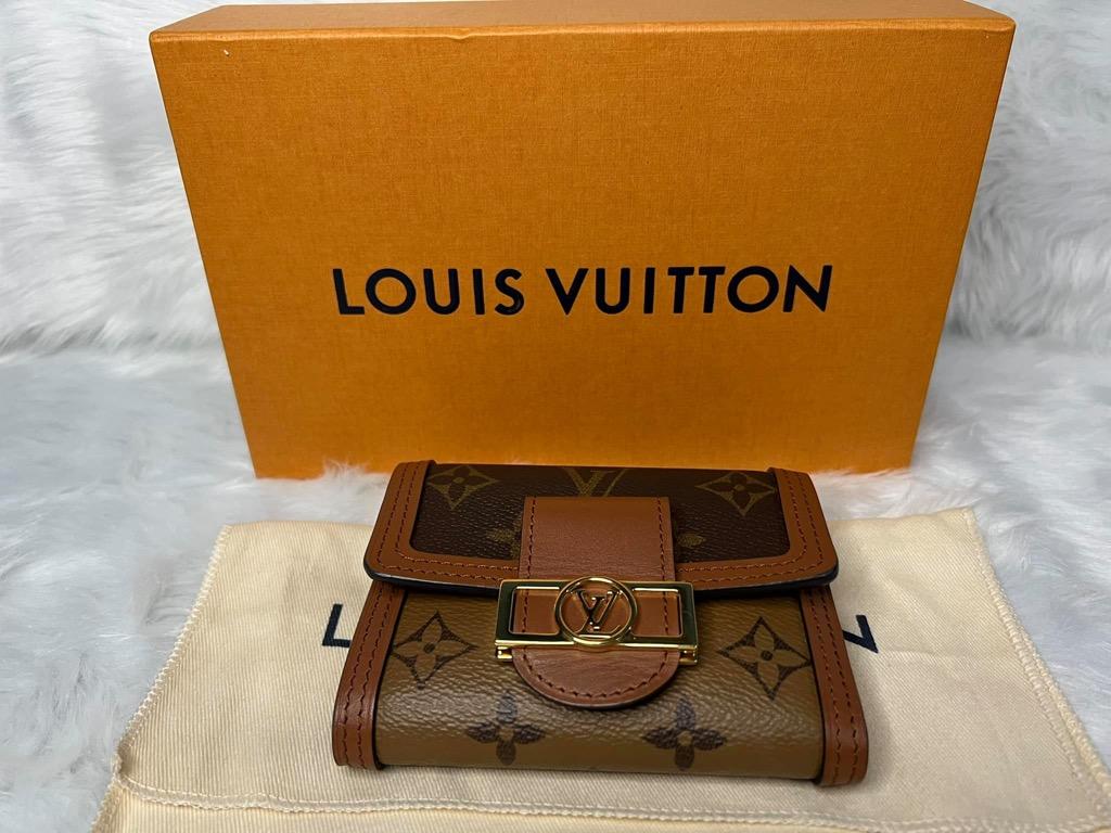 Authentic LOUIS VUITTON Monogram portefeuille Dauphine Compact M68725 Wallet