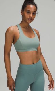 (Category: ) located in . Submitted by chiaseedssss (Listing ID 1125444464, Image 1). Description: .