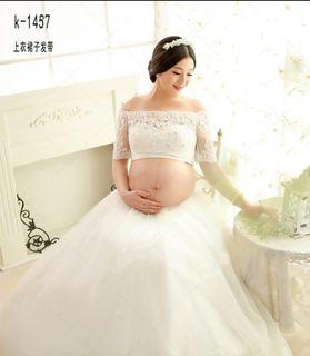 Maternity photoshoot gown