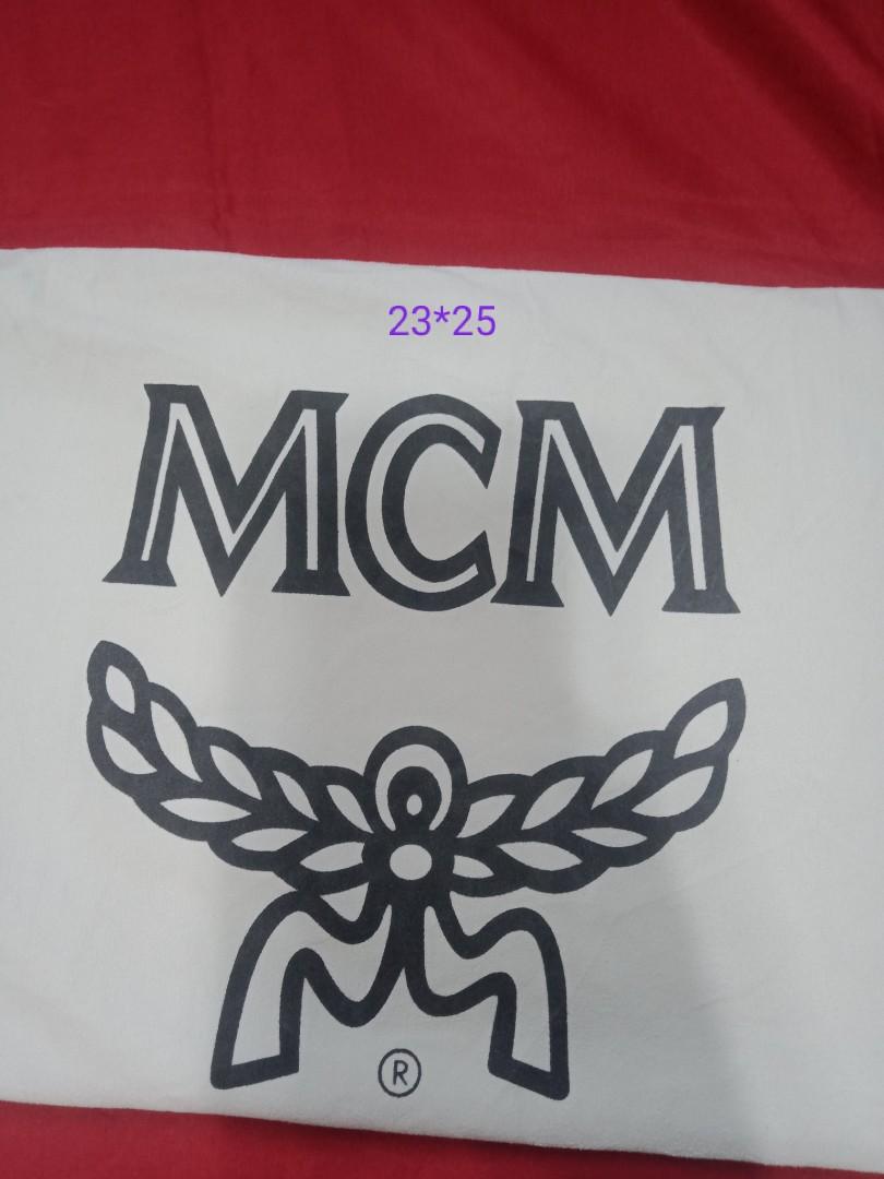 Mcm dustbag (Category: Luxury Bags & Wallets) located in Passi. Submitted by janbelisario (Listing ID 1125311059, Image 1). Description: FOR TRAVELING bags gamuza fabric.